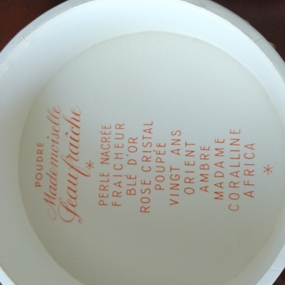 Caron madam powder made in Paris new 2oz - Picture 5 of 5